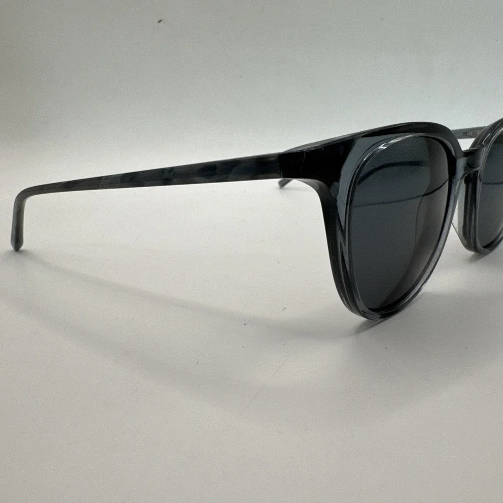 Dkny dk507s 400